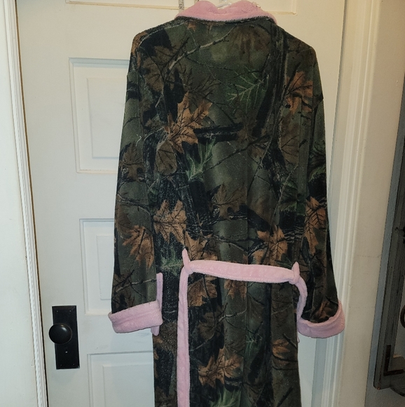 Womens robe - Picture 5 of 8